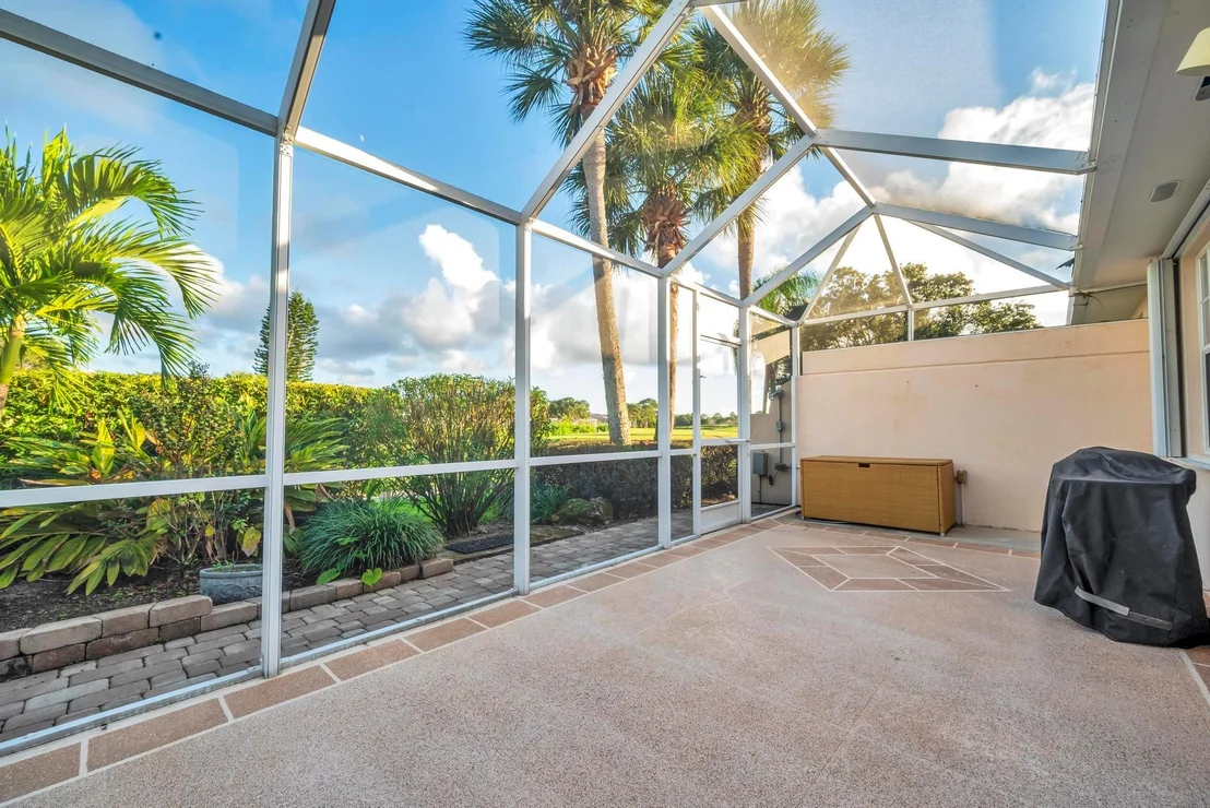 Photo of 8277 SE Double Tree Drive