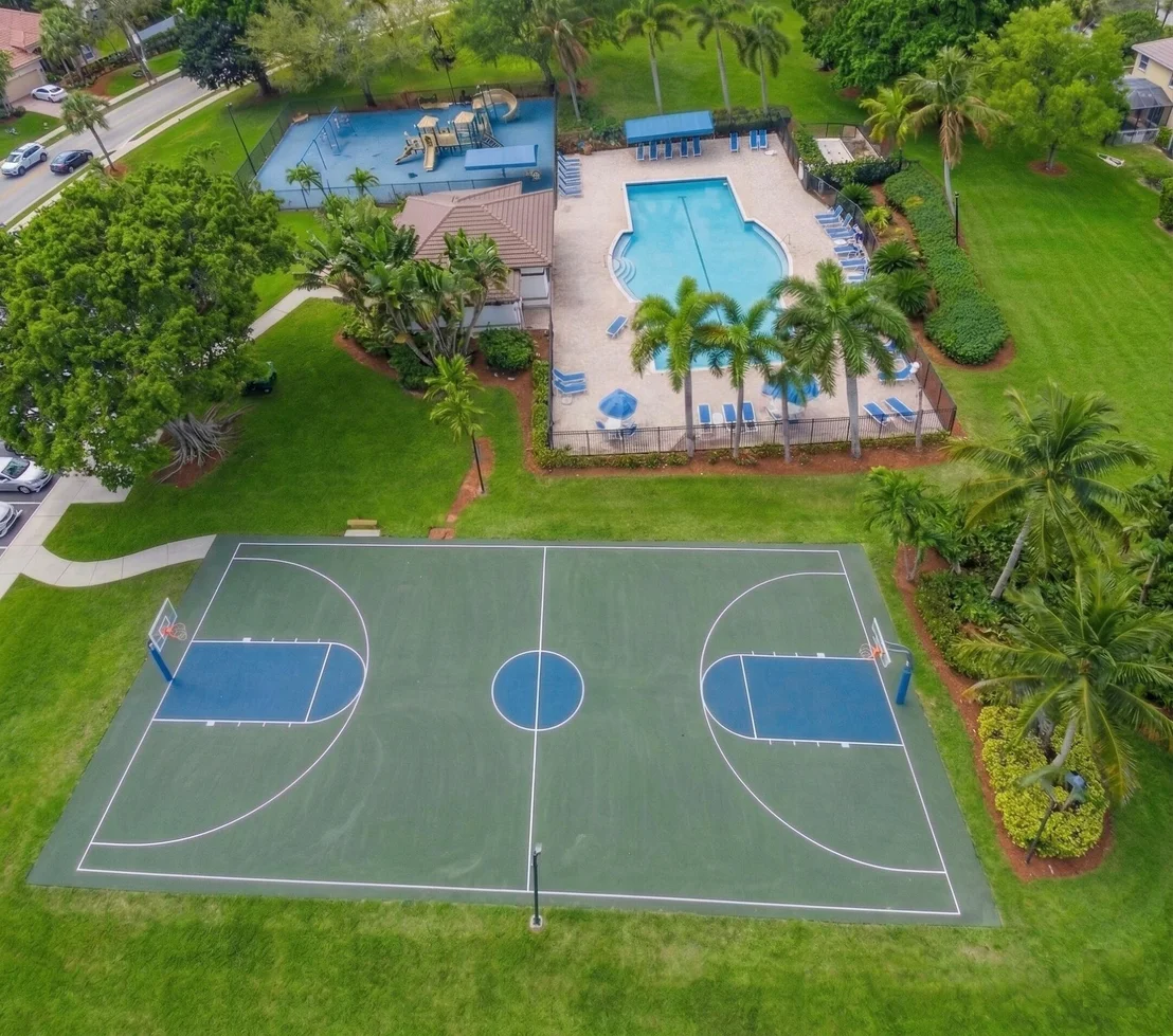 Photo of 668 Willow Bend Road