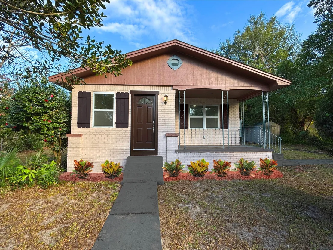 Photo of 2325 Westover Drive