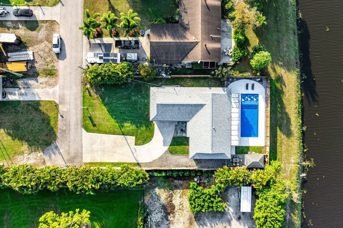Photo of 7351 Canal Drive