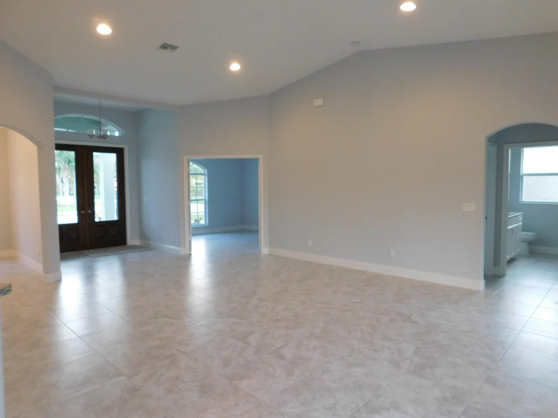 Photo of 437 Ebbtide Drive