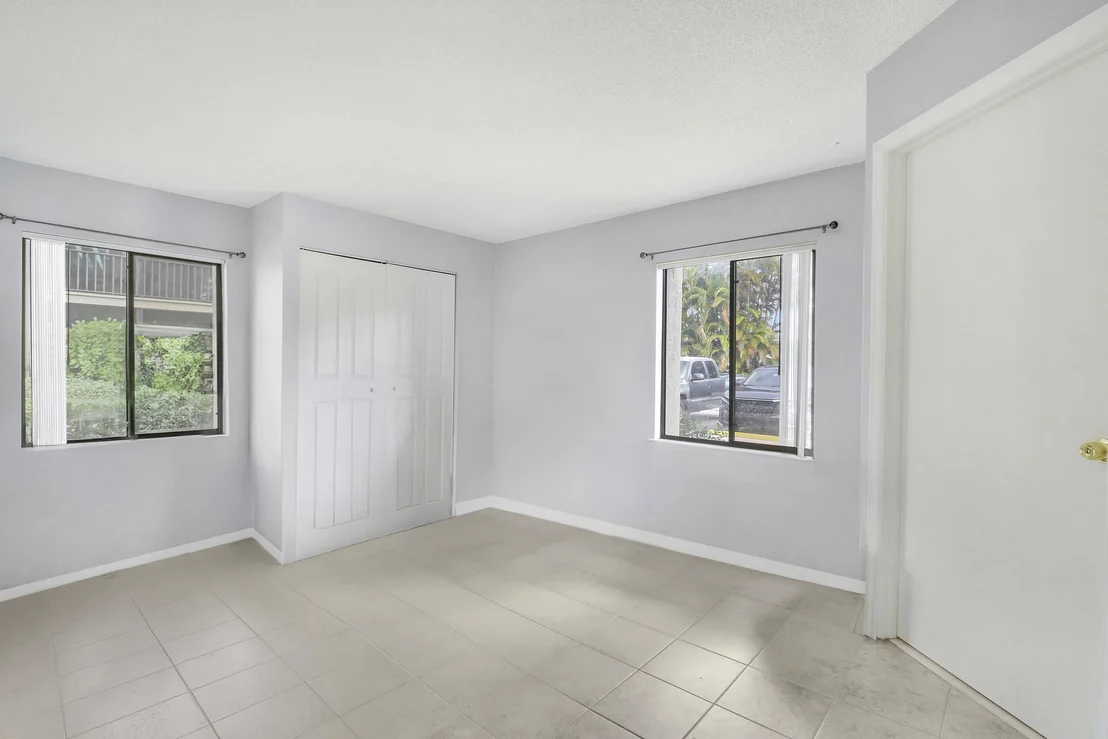 Photo of Unit C4 at 150 Pineview Road