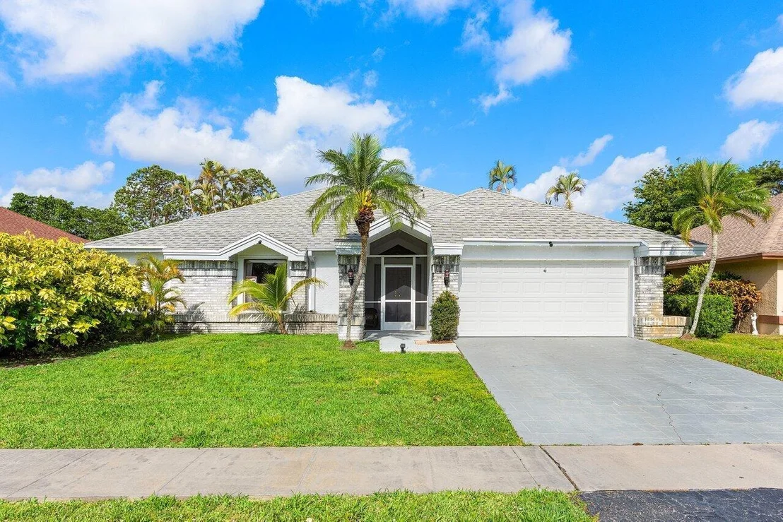 Photo of 18320 181st Circle S