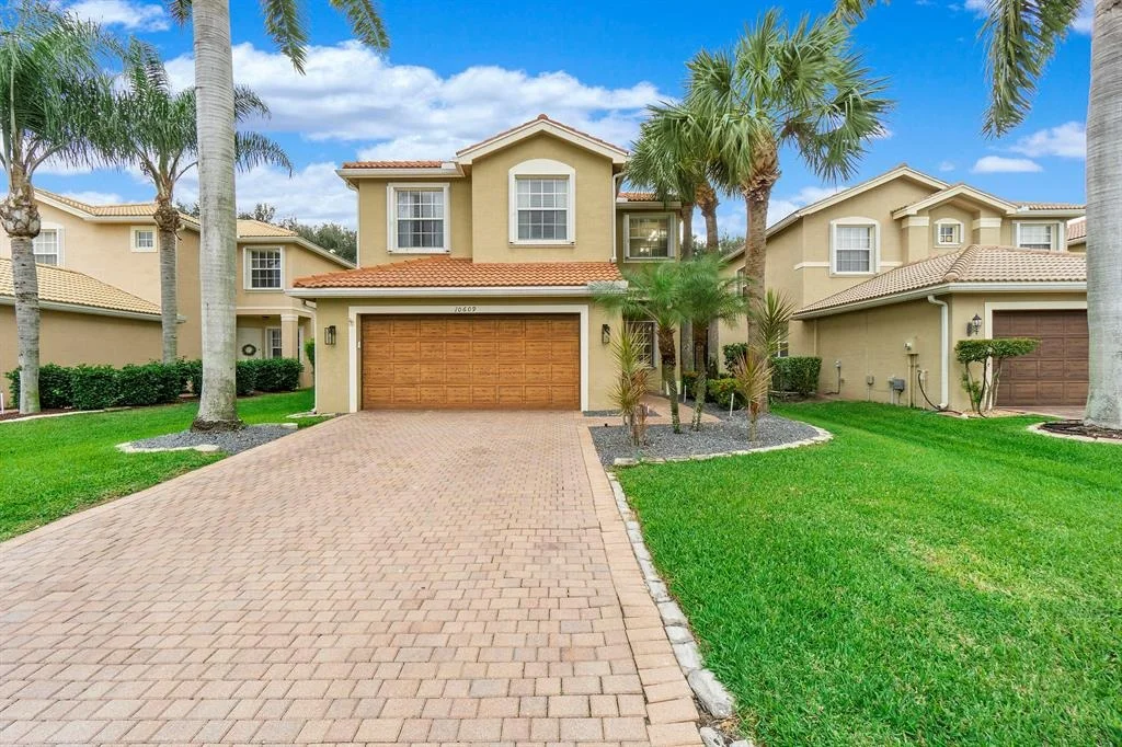 Photo of 10609 Cocobolo Way
