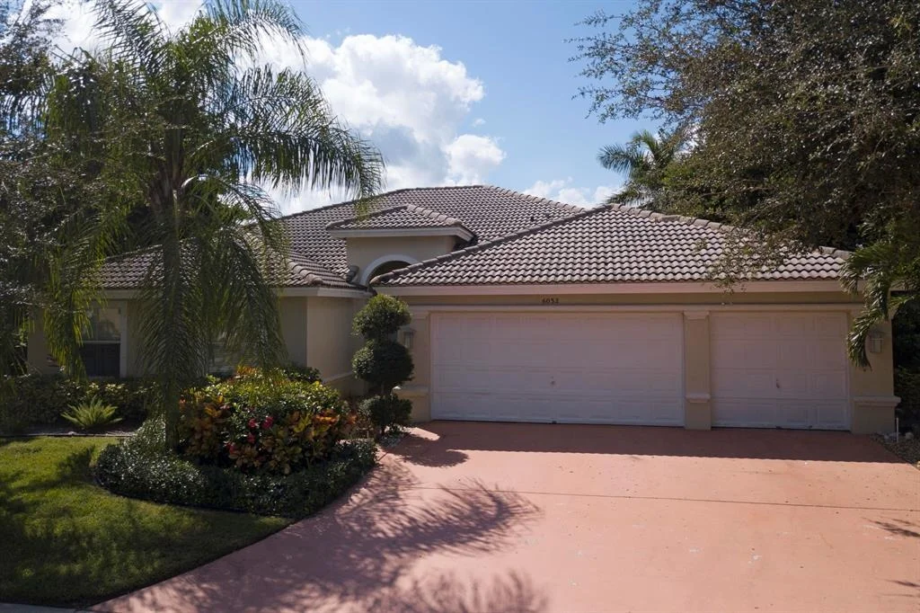 Photo of 6032 Indian Forest Circle