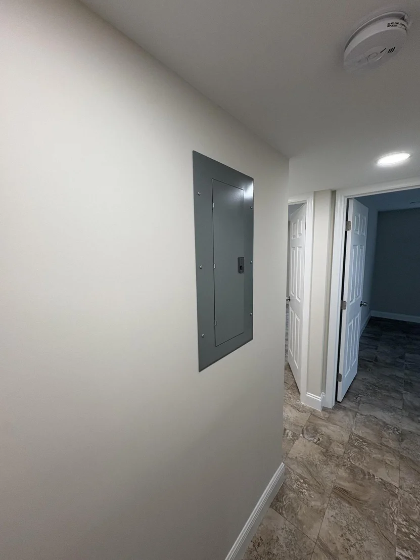 Photo of Unit 883 at 883 Normandy Lane