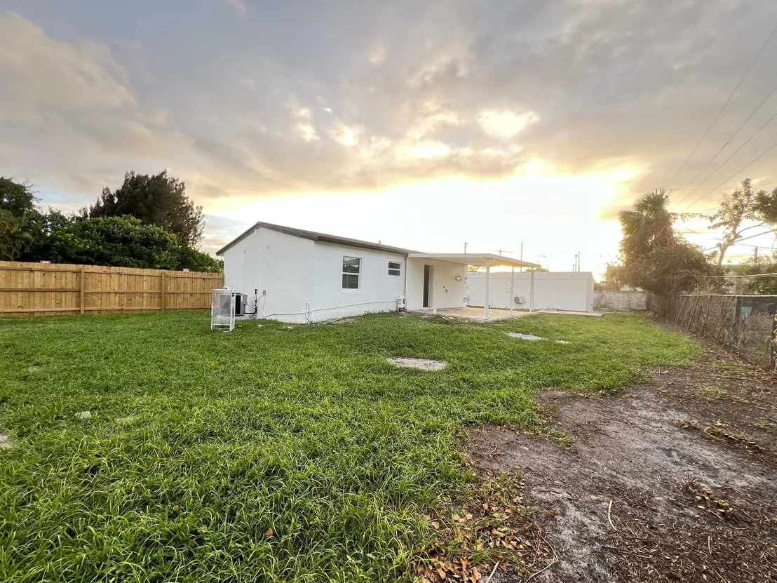 Photo of 4419 Forest Road