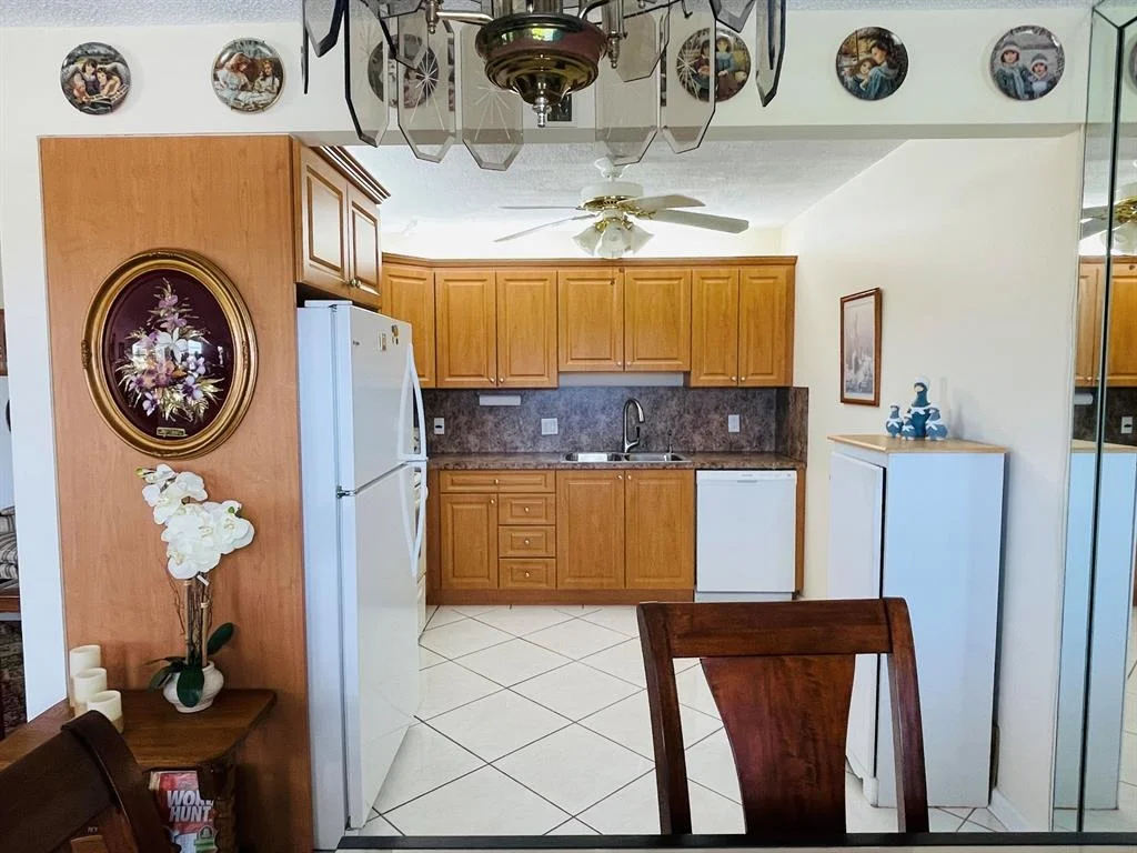Photo of 3018 Wolverton A
