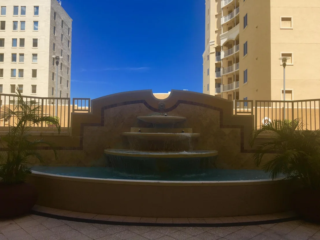 Photo of Unit 607 at 255 Evernia Street