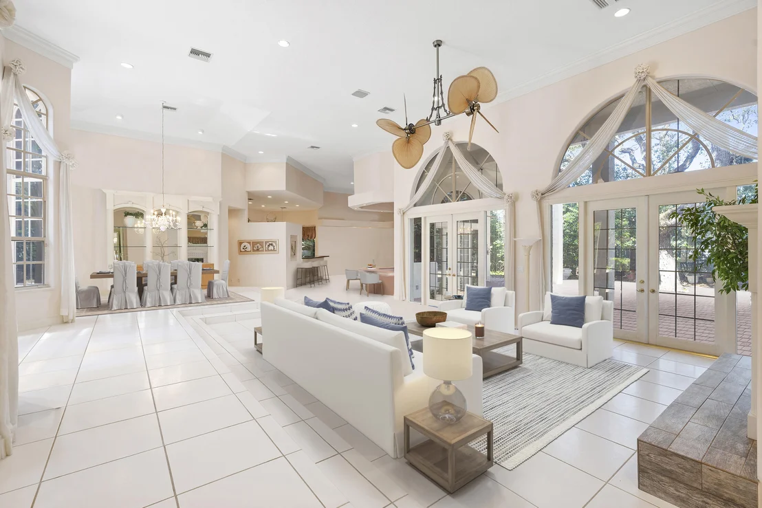 Photo of 540 Marbrisa Drive