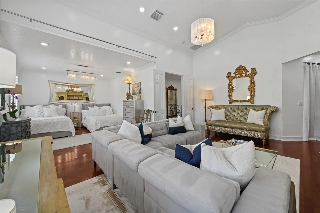 Photo of 2603 Danforth Terrace