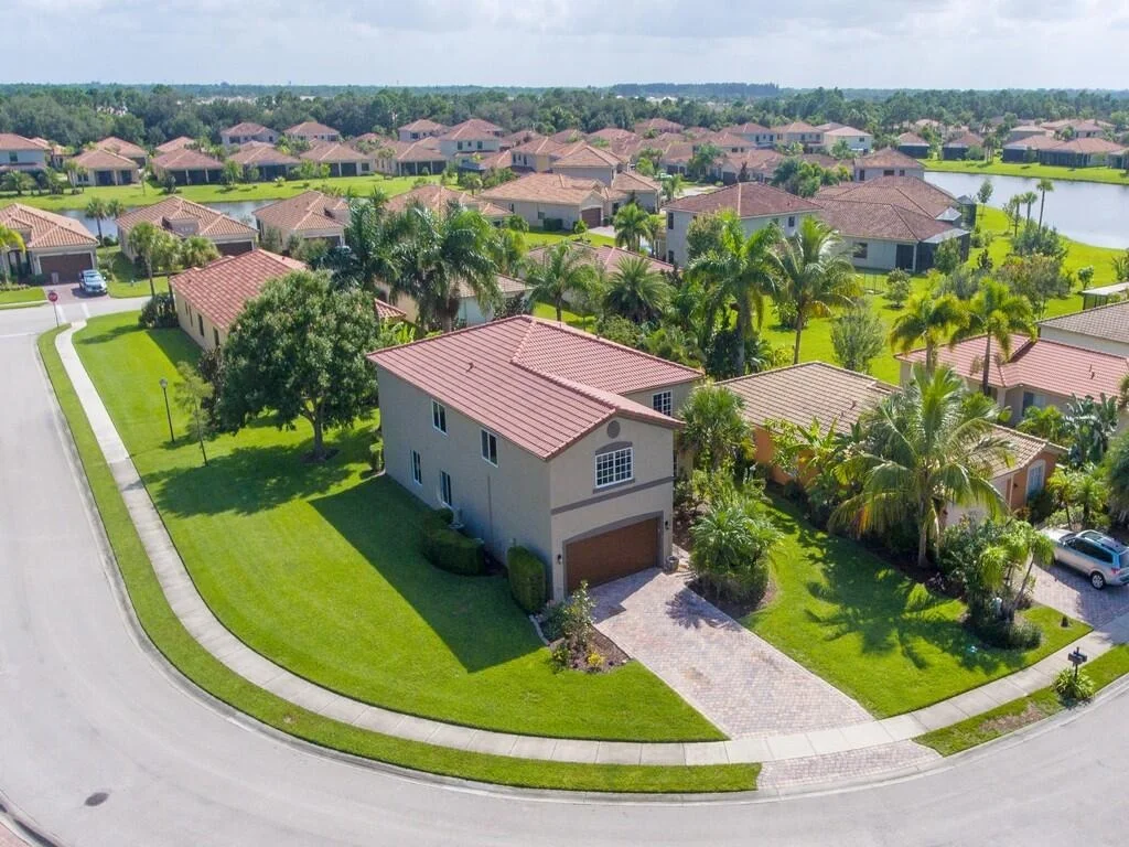 Photo of 4131 56th Lane