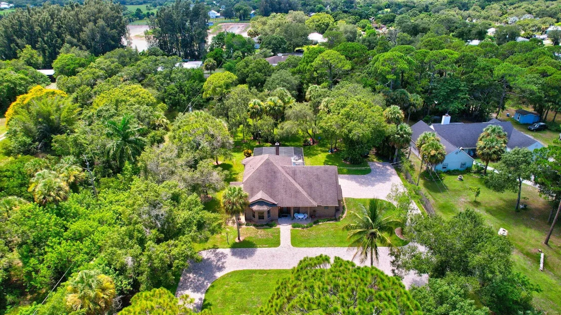 Photo of 5619 Oleander Avenue