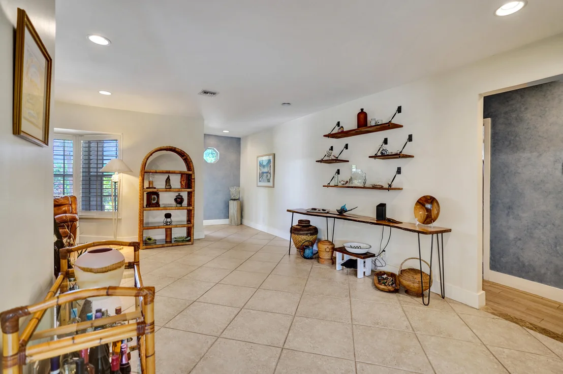 Photo of 445 SE 17th Terrace
