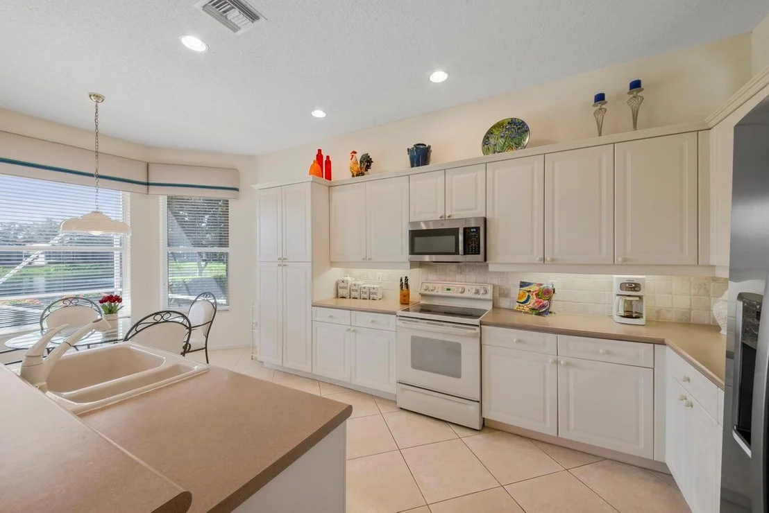 Photo of 7306 Kea Lani Drive