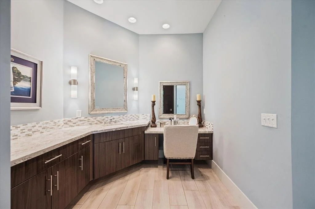 Photo of 4803 Oak Circle