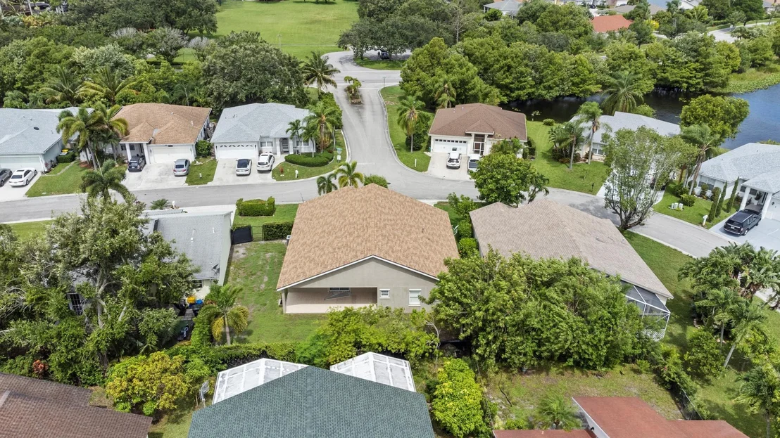 Photo of 1403 Fairway Circle