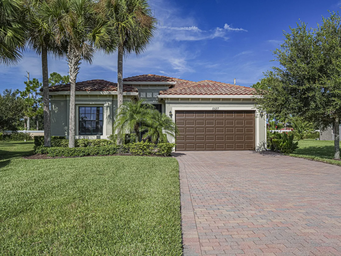 Photo of 5527 57TH Way
