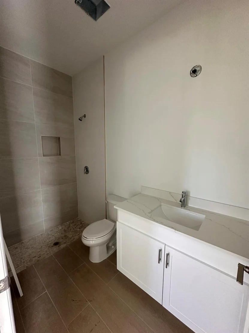 Photo of 4641 Northview Drive