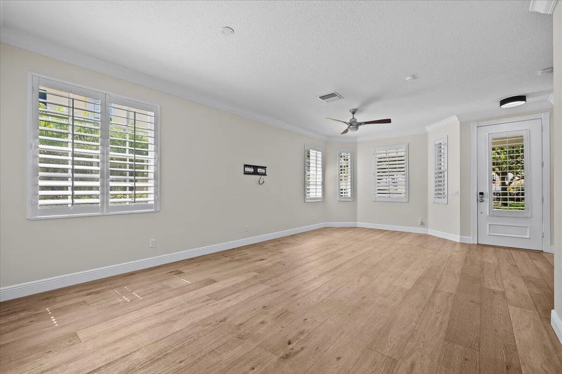 Photo of 126 Barbados Drive