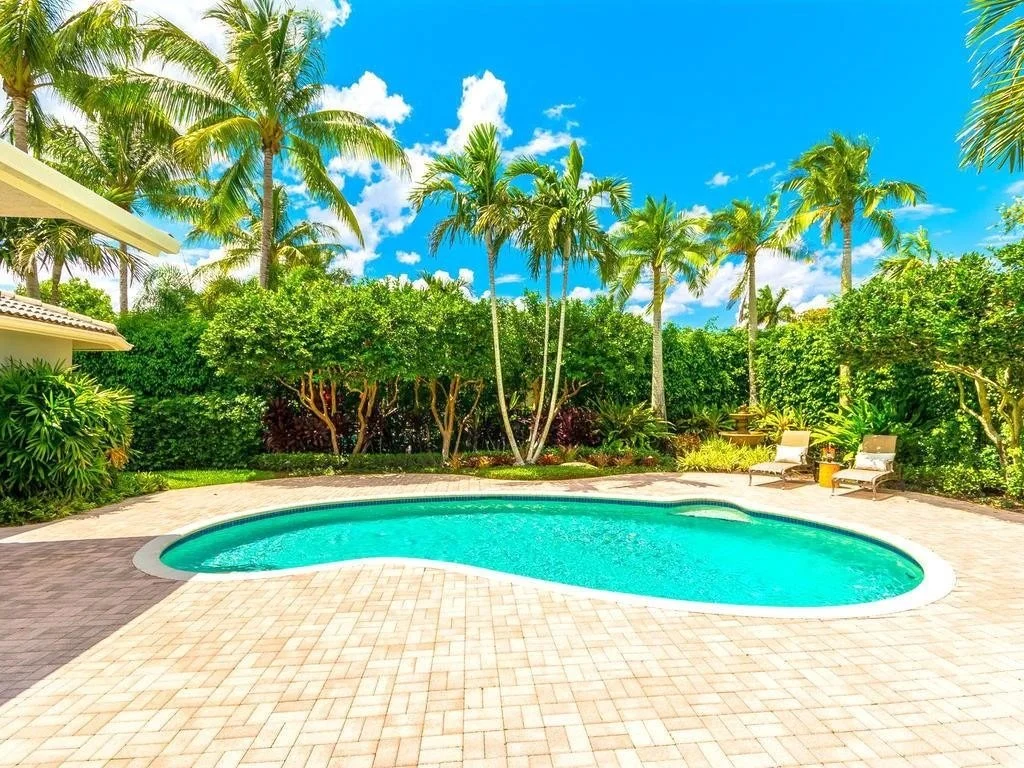Photo of 378 Mallard Road