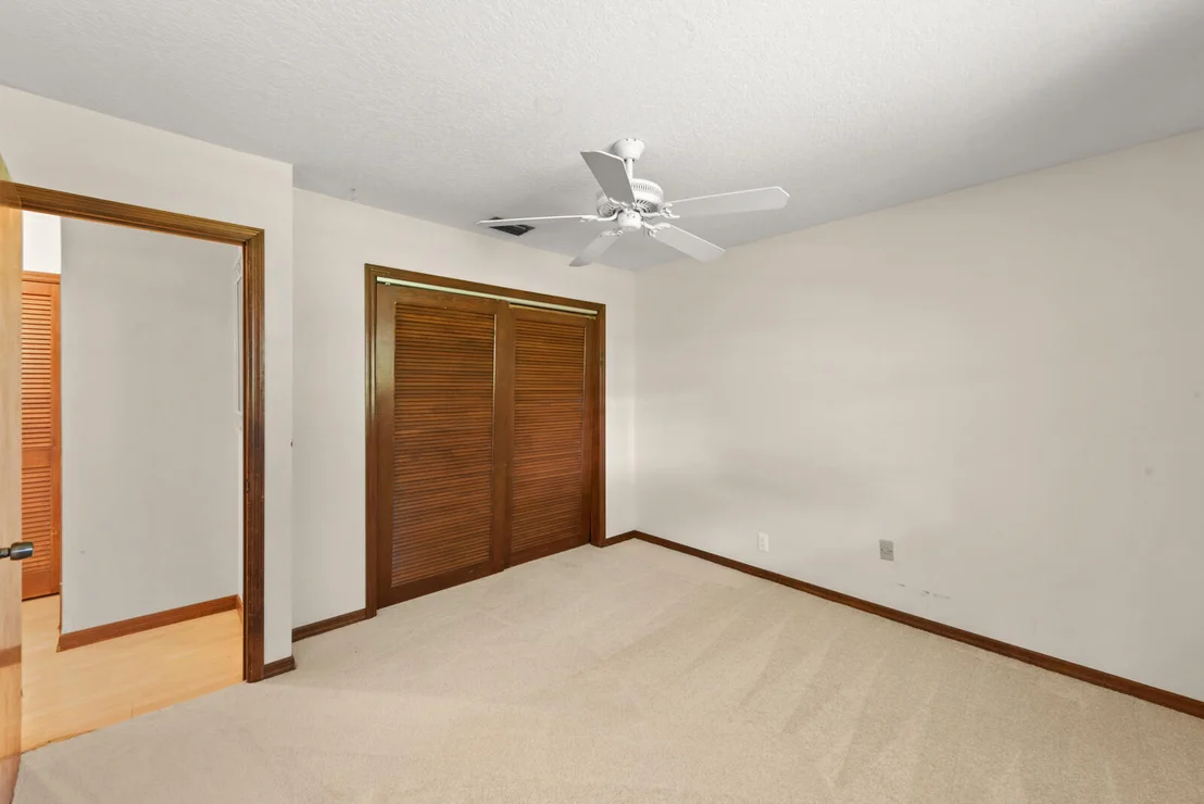 Photo of 713 Warren Drive