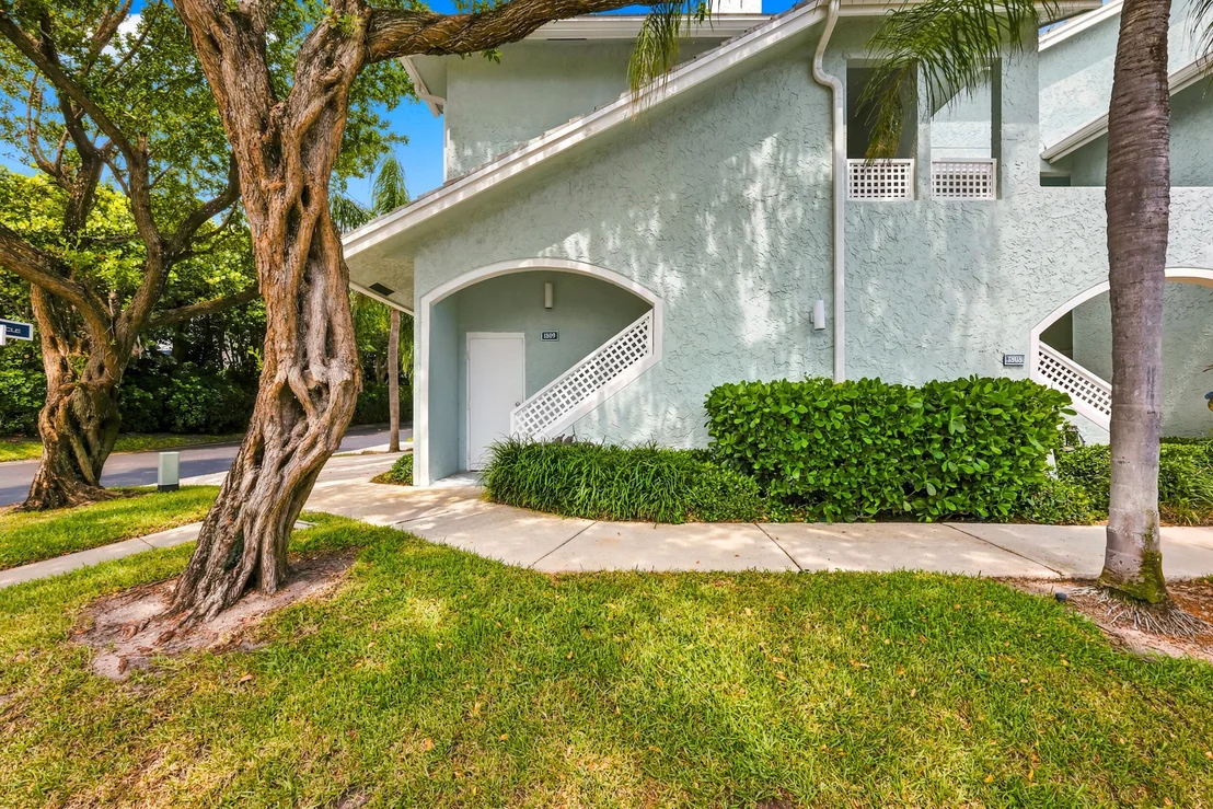 Photo of 1809 Mainsail Circle