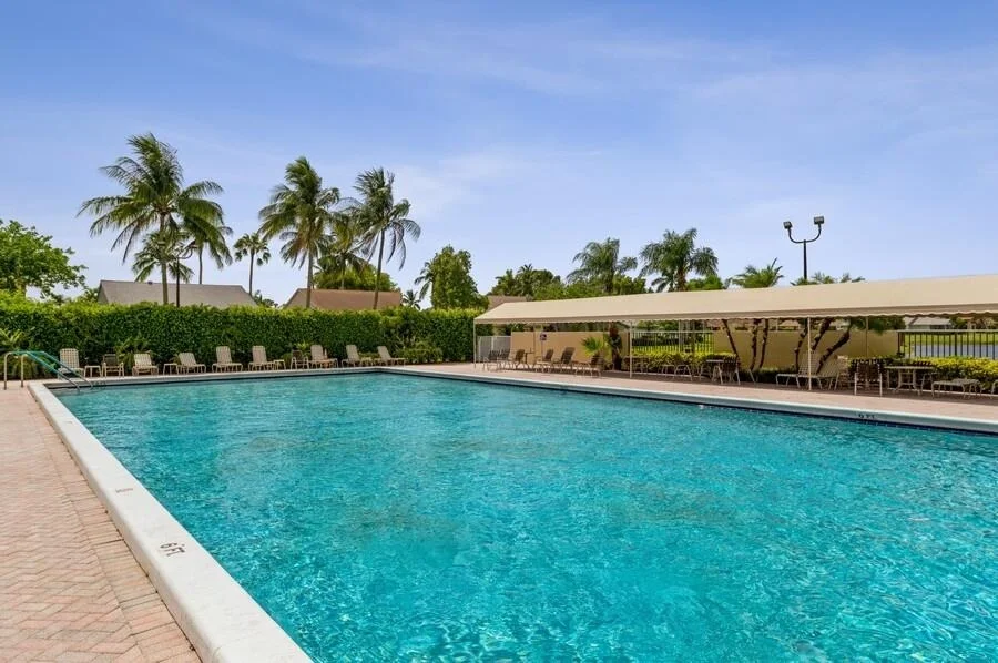 Photo of 2490 Riviera Drive