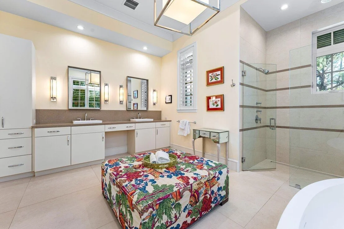 Photo of 3424 N Ocean Boulevard