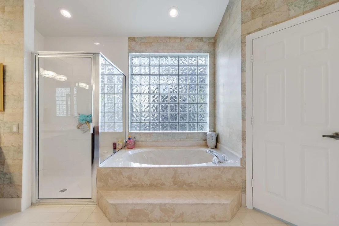 Photo of 7633 La Corniche Circle
