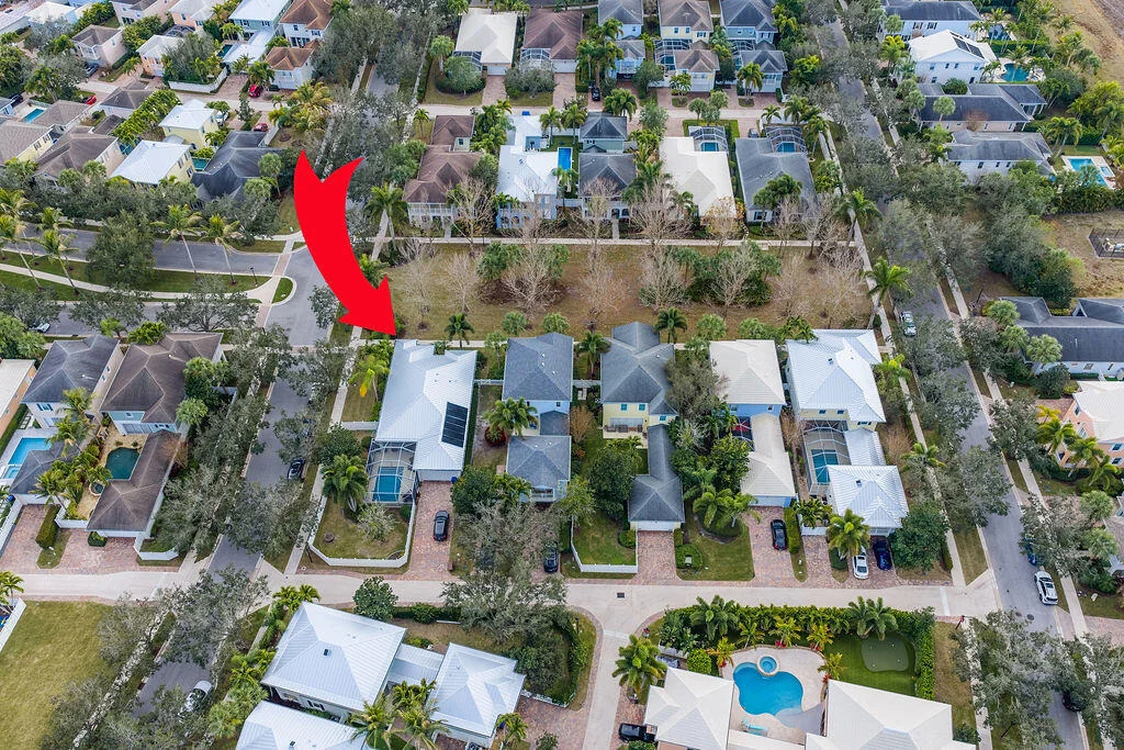 Photo of 102 Bonaire Lane