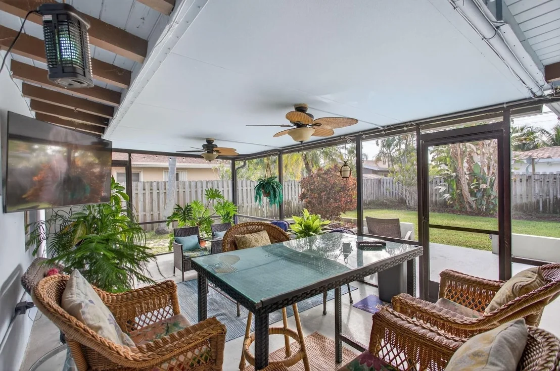 Photo of 1432 SE 2nd Street SE