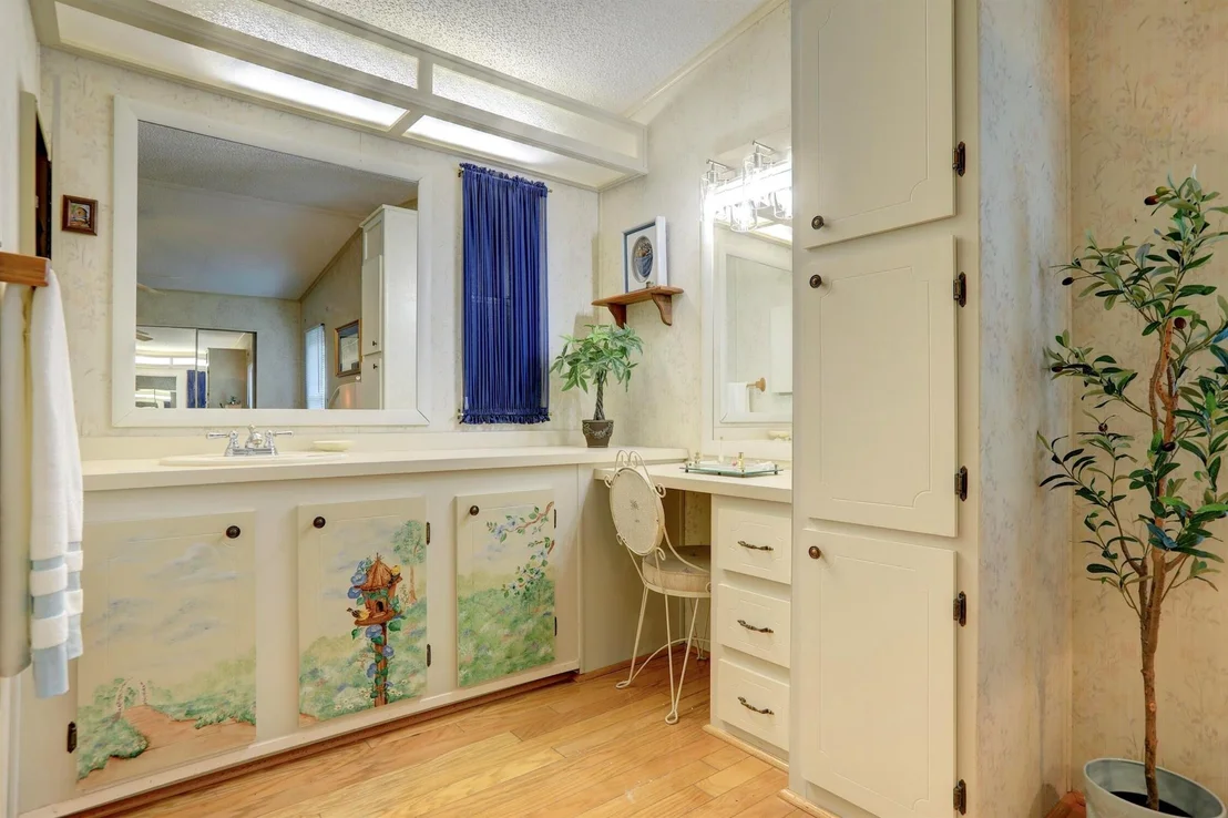 Photo of 498 Marlin Circle