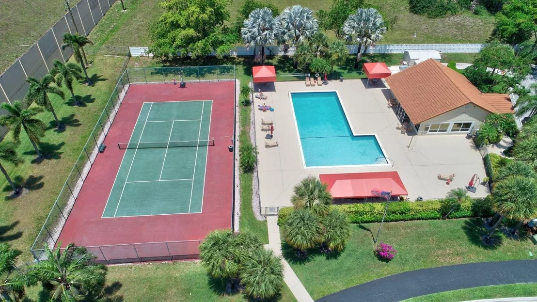 Photo of 8034 Clear Shores Circle