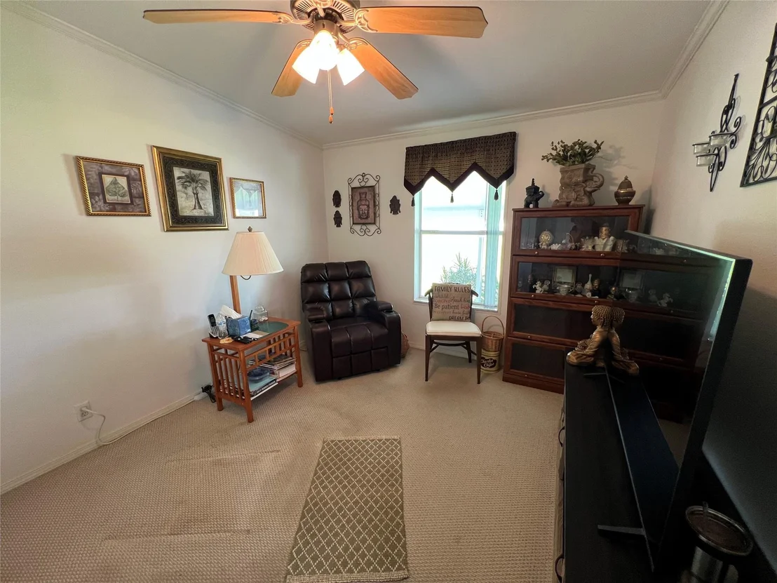 Photo of 4401 SW 10th Way