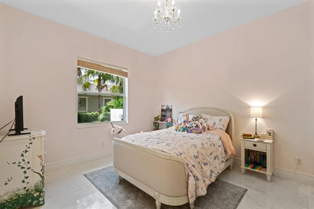 Photo of 1098 Breakers West Boulevard