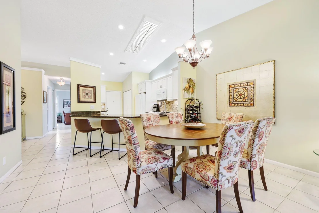 Photo of 39 Sausalito Drive
