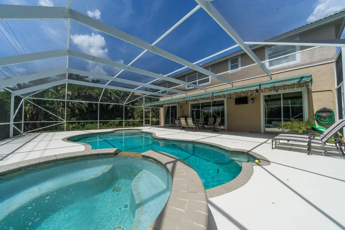 Photo of 573 Scrubjay Lane