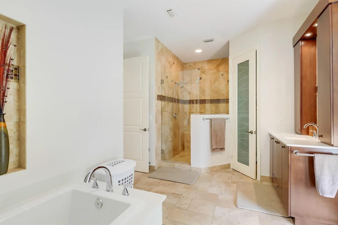 Photo of 391 Glenbrook Drive
