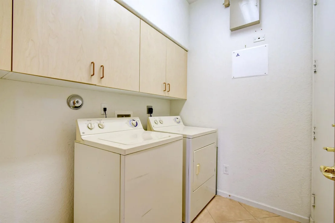 Photo of 8832 Palm River Drive