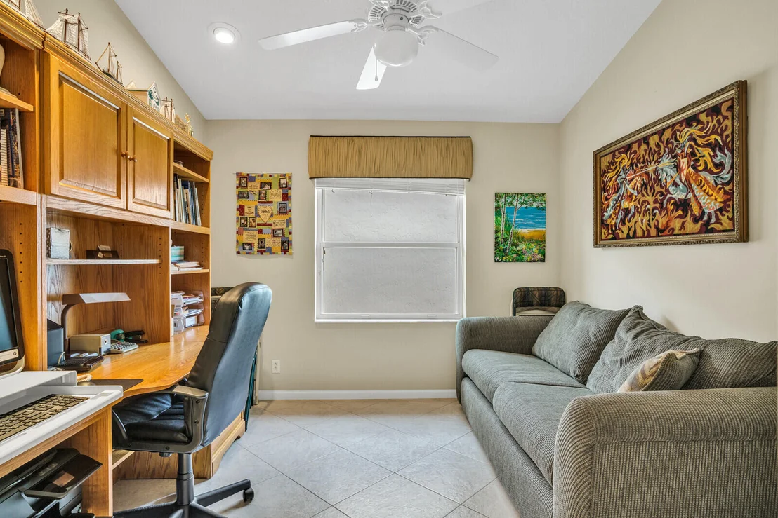 Photo of 7101 Haviland Circle