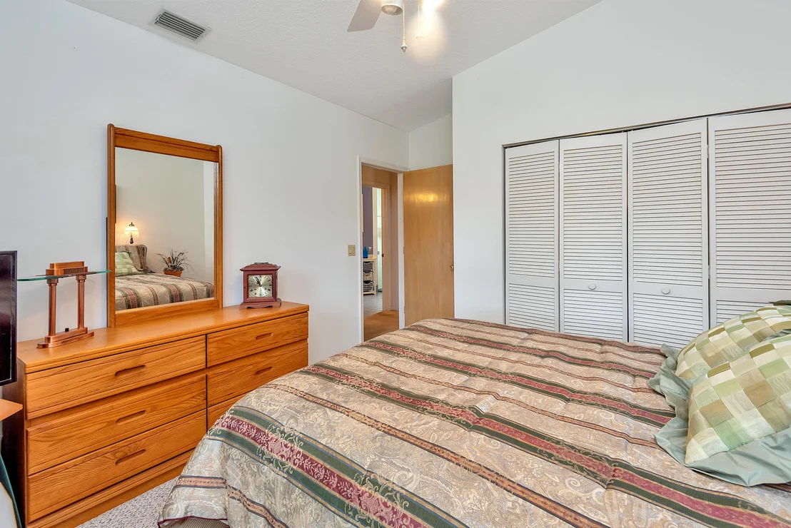 Photo of 13288 Compton Road
