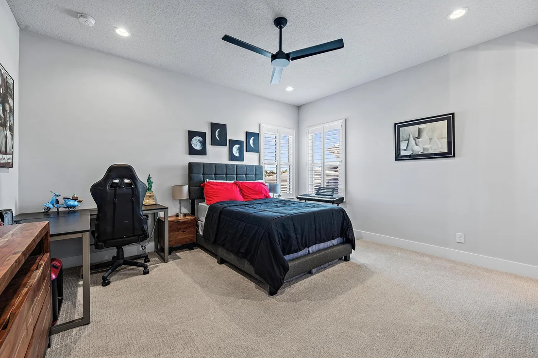 Photo of 9174 Crestview Circle