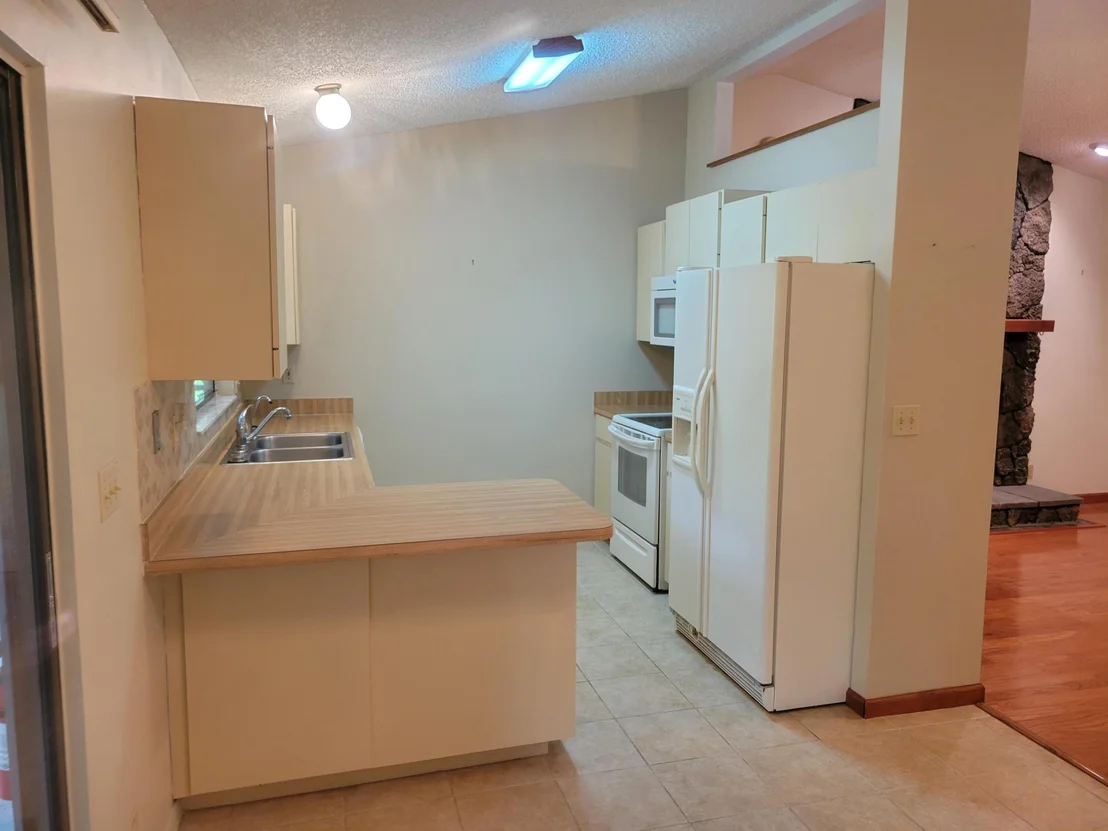 Photo of 16182 88th Road N