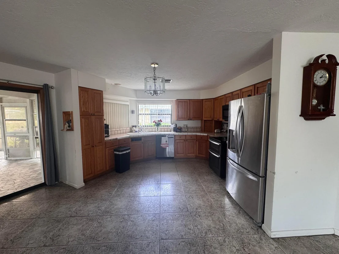 Photo of 14545 W Center Street
