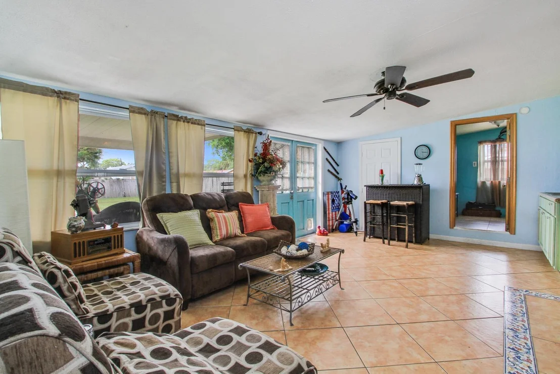 Photo of 3677 Laurette Lane