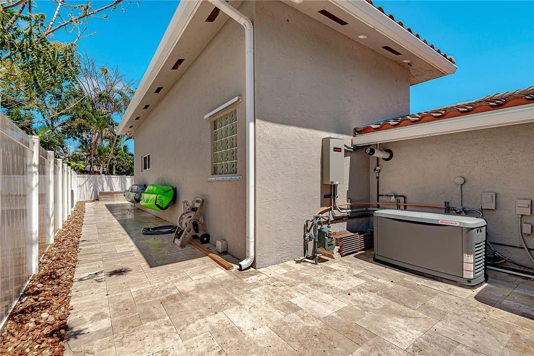 Photo of 221 SE 3rd Street