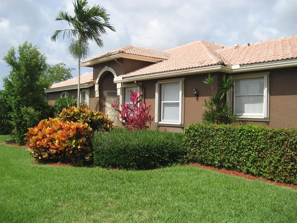 Photo of 5642 Emerald Cay Terrace