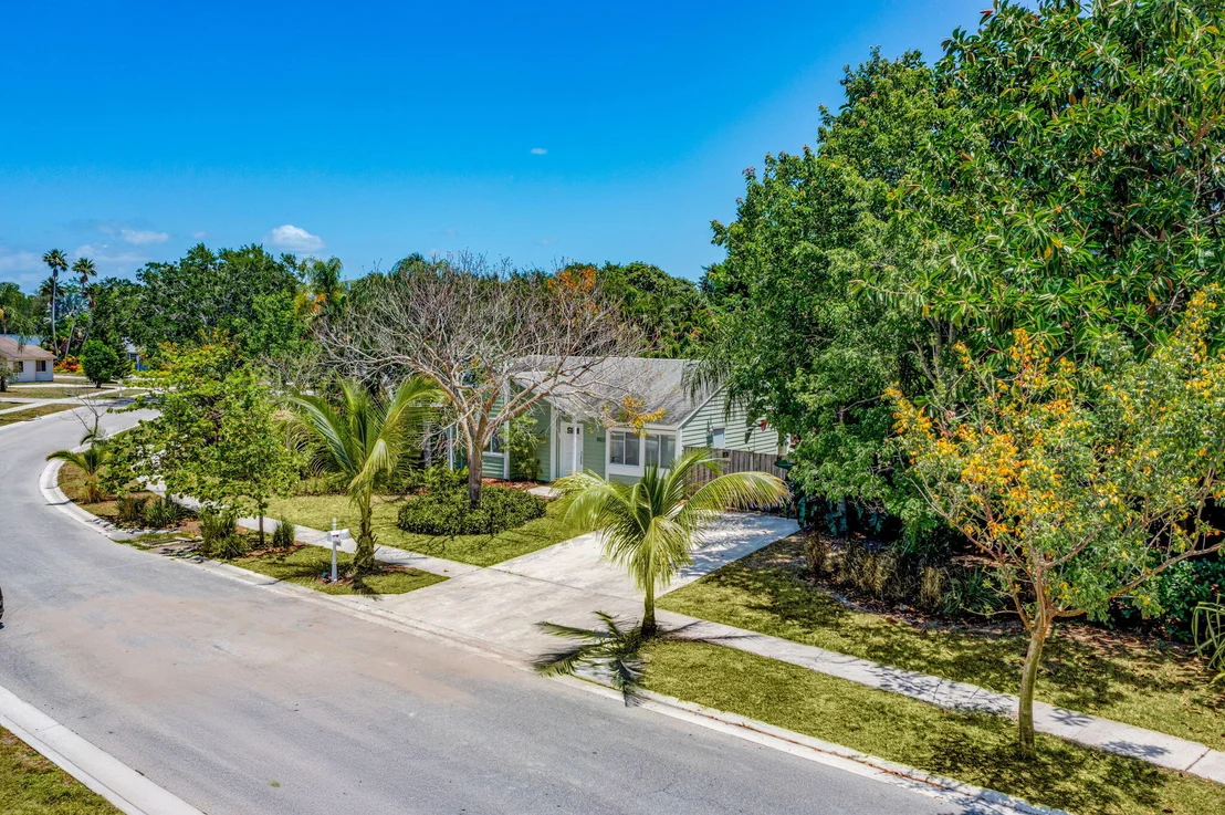 Photo of 18020 Anchor Drive