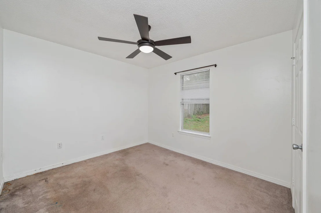 Photo of 4720 Whitewater Lane